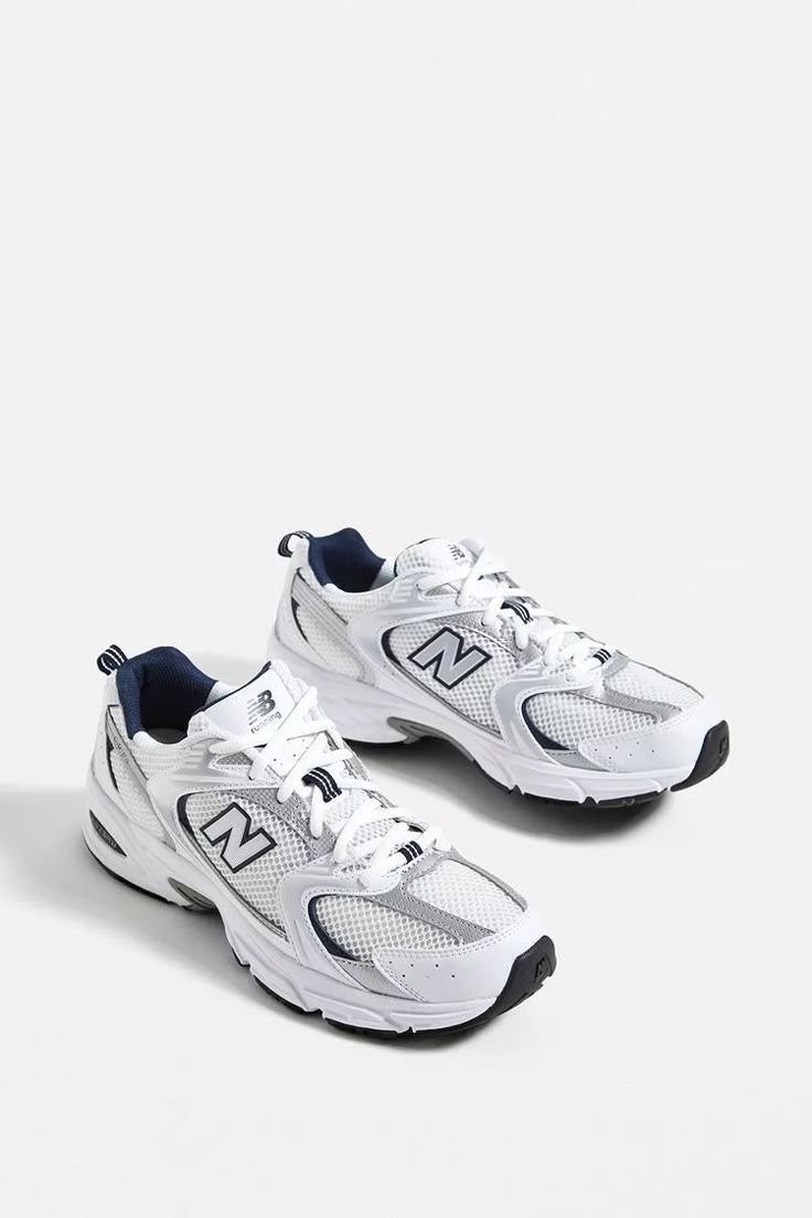 NEW BALANCE 530