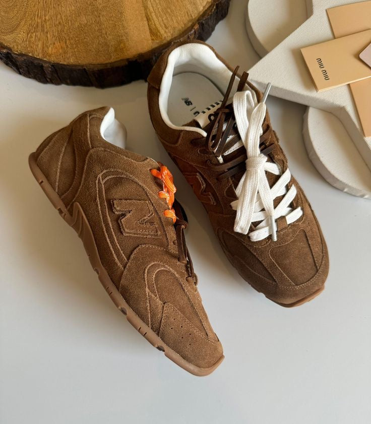 NEW BALANCE x MIU MIU