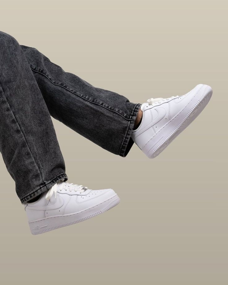 NIKE AIR FORCE 1 “white”
