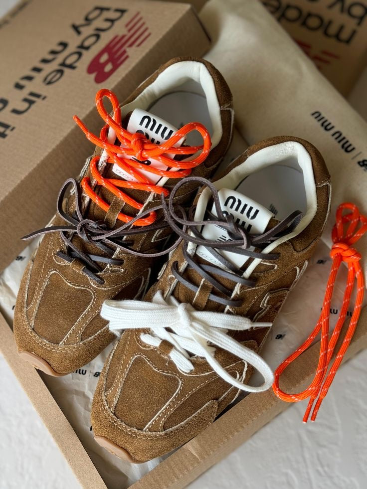 NEW BALANCE x MIU MIU